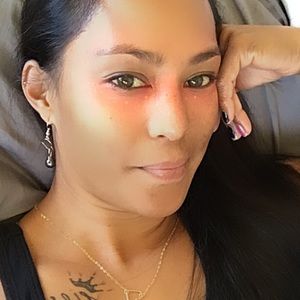 Meet your Posher, Zara